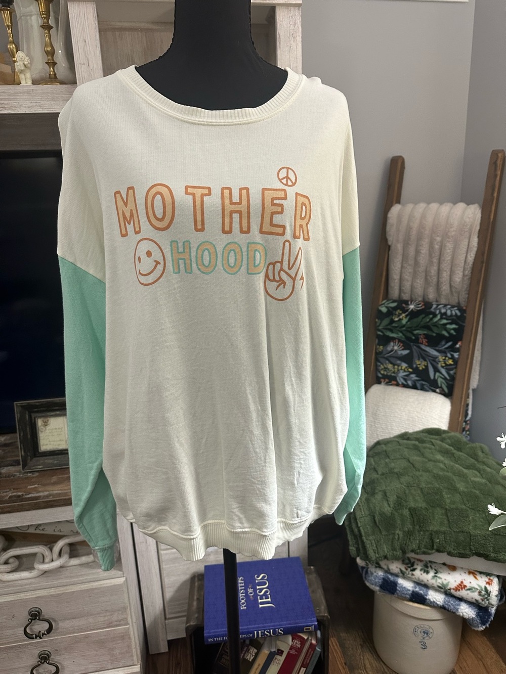 Motherhood Graphic Pullover Sweatshirt - Cream with Mint Sleeves